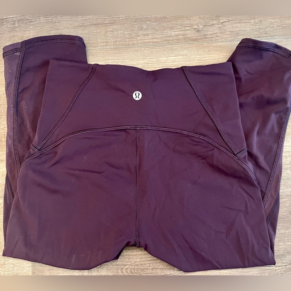 LULULEMON Crop Leggings Size 4